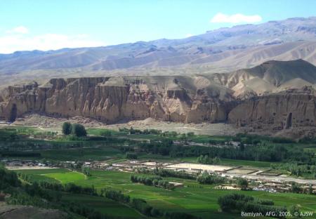 اثار وادي باميان  في افغانستان Site_0208_0019